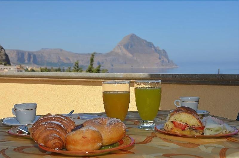 Terra Del Sole Bed & Breakfast Macari Exterior photo